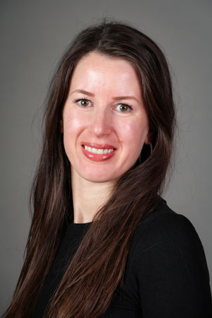 en person med langt hår