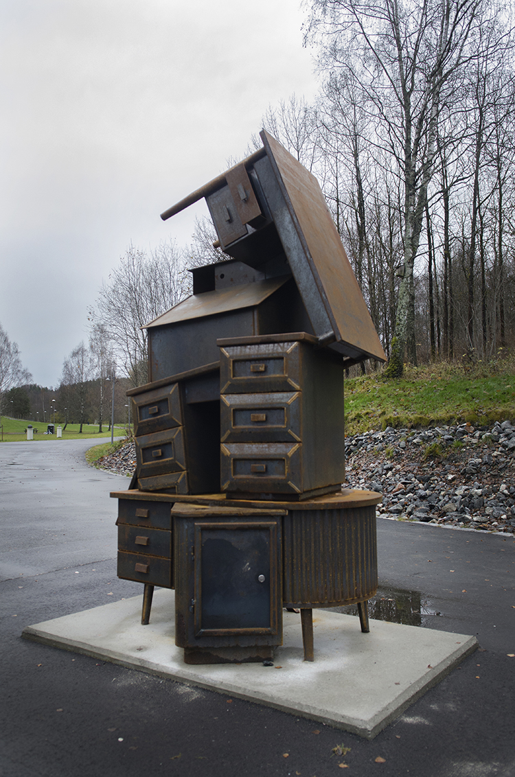 ACTING ON YOUR BEST BEHAVIOUR av Stian Ådlandsvik og Lutz-Rainer Müller  Foto: Signe Marie Andersen